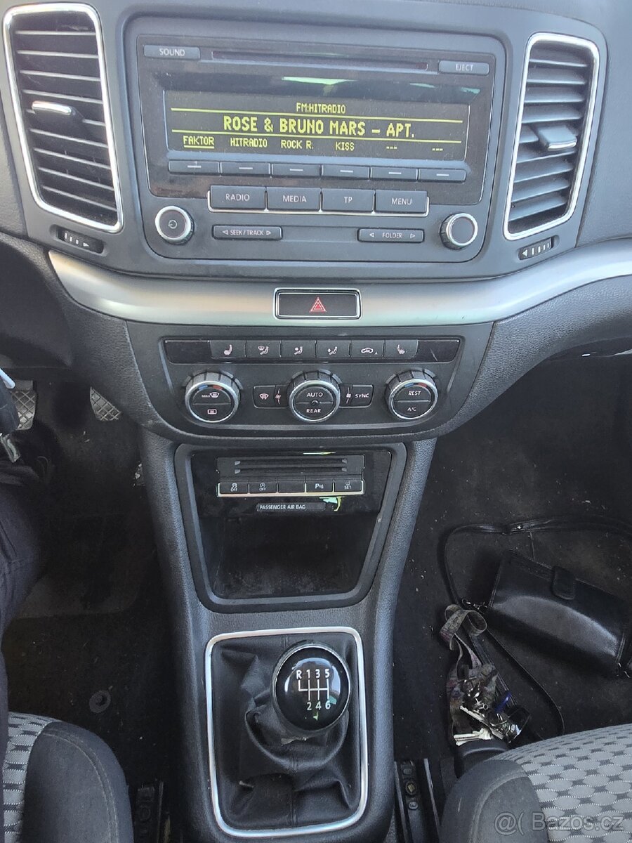 VW Sharan 2.0TDI, 85kw, rok 2014. - 11