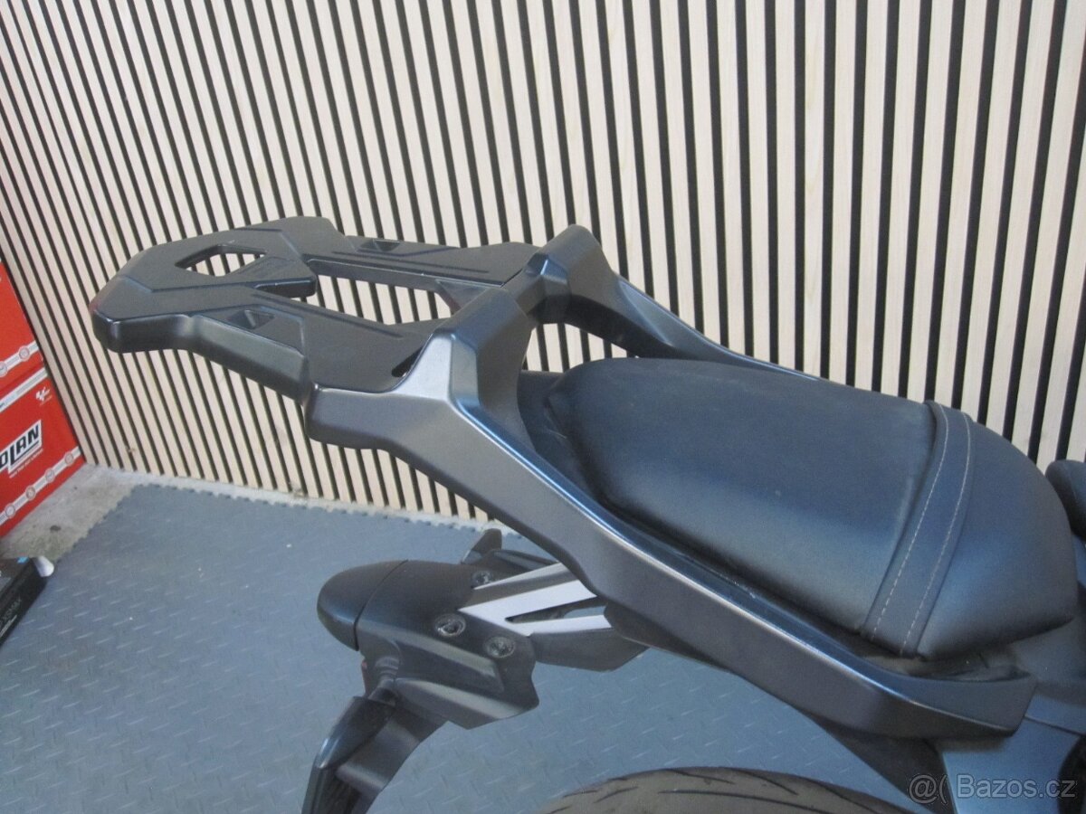 Yamaha MT-07 - 11