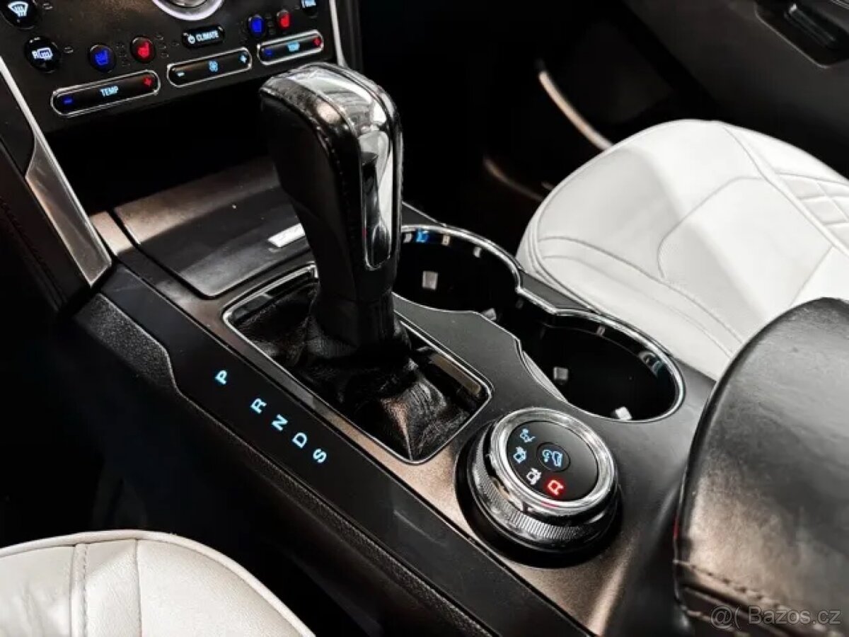 FORD EXPLORER 3.5 EcoBoost V6 4WD AT Platinum - 11