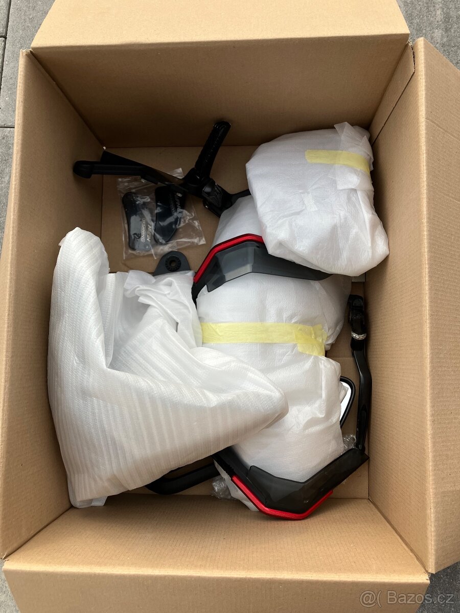 MV Agusta Brutale 800 - 11