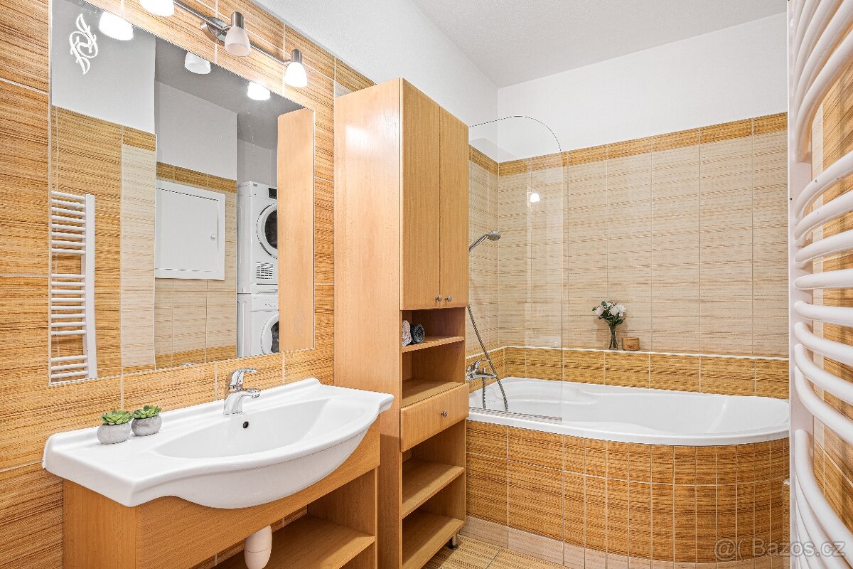 Prodej bytu 3+kk 73 m², Sluneční 15, Velké Meziříčí - 11