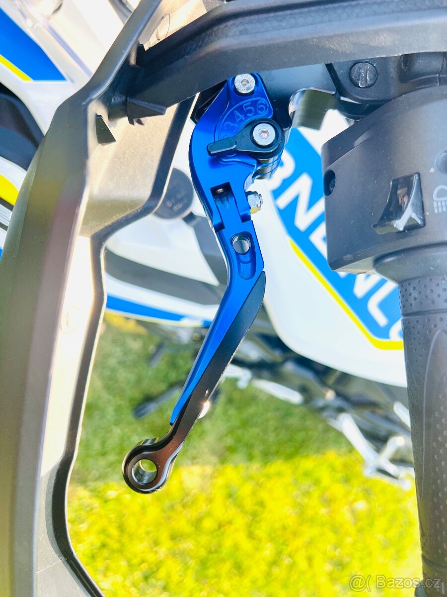 BEnelli TRK 502 Traveler 6/2020,kufr,kryt motoru - 11