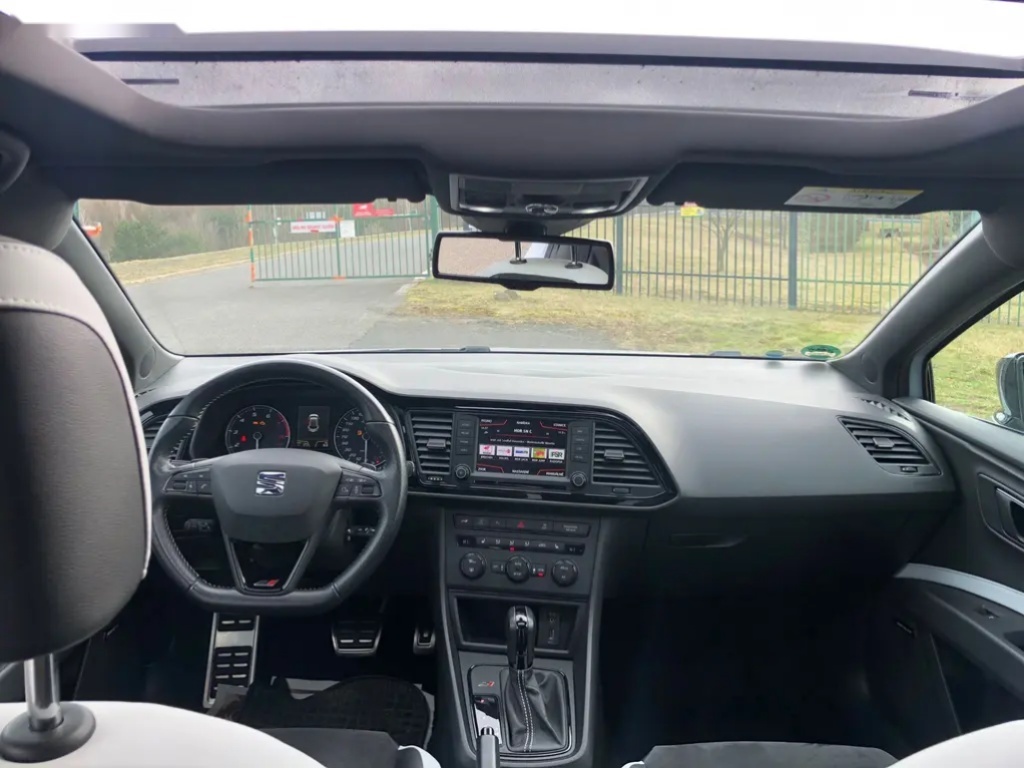 Seat Leon, Leon cupra - 11