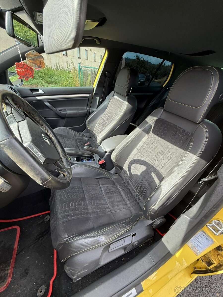 Golf V GTI Idice 30 PIRELLI - 11