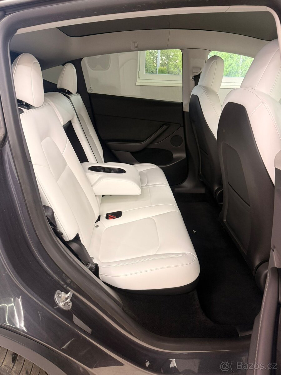 Tesla model Y Dualmotor Long Range - 11