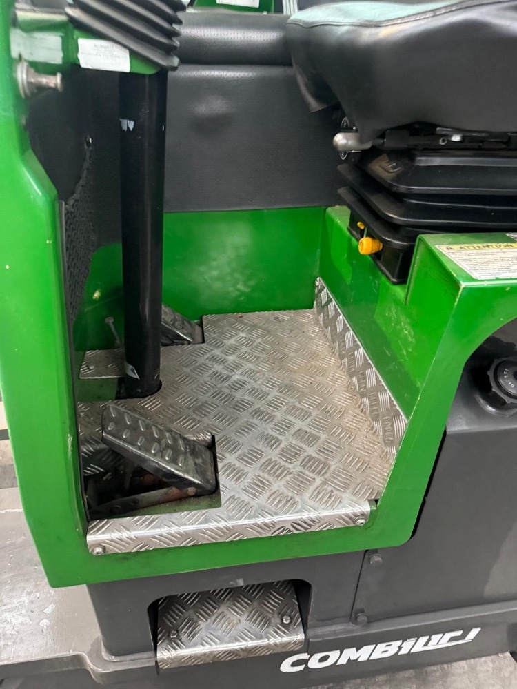 Combilift C4000 - 11