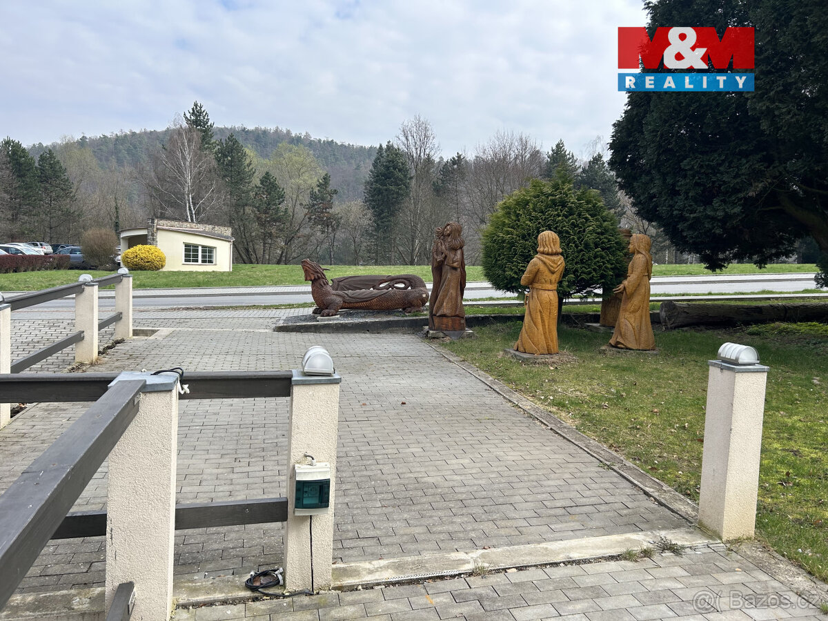 Pronájem restaurace, 120 m², Hranice, Tř. generála Svobody - 11