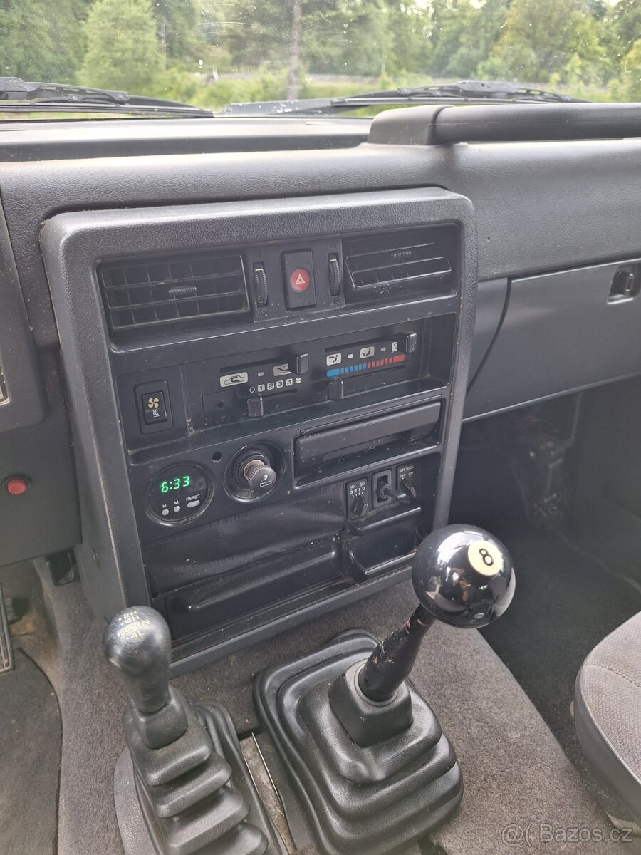 Nissan Patrol GR Y60 2.8 GR - 11