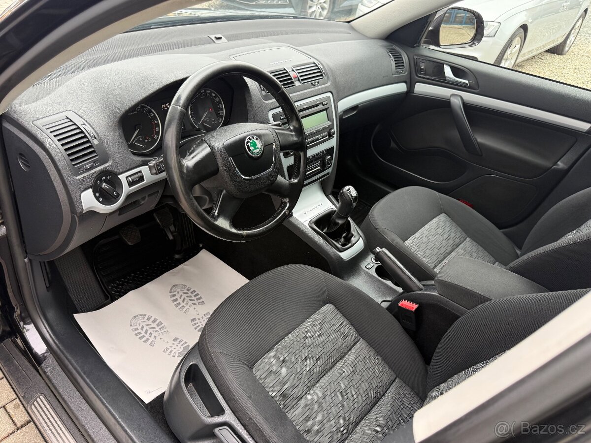 Škoda OCTAVIA II 2.0 TDi Common-Rail KLIMA VYHŘÍVANÉ SEDAČKY - 11