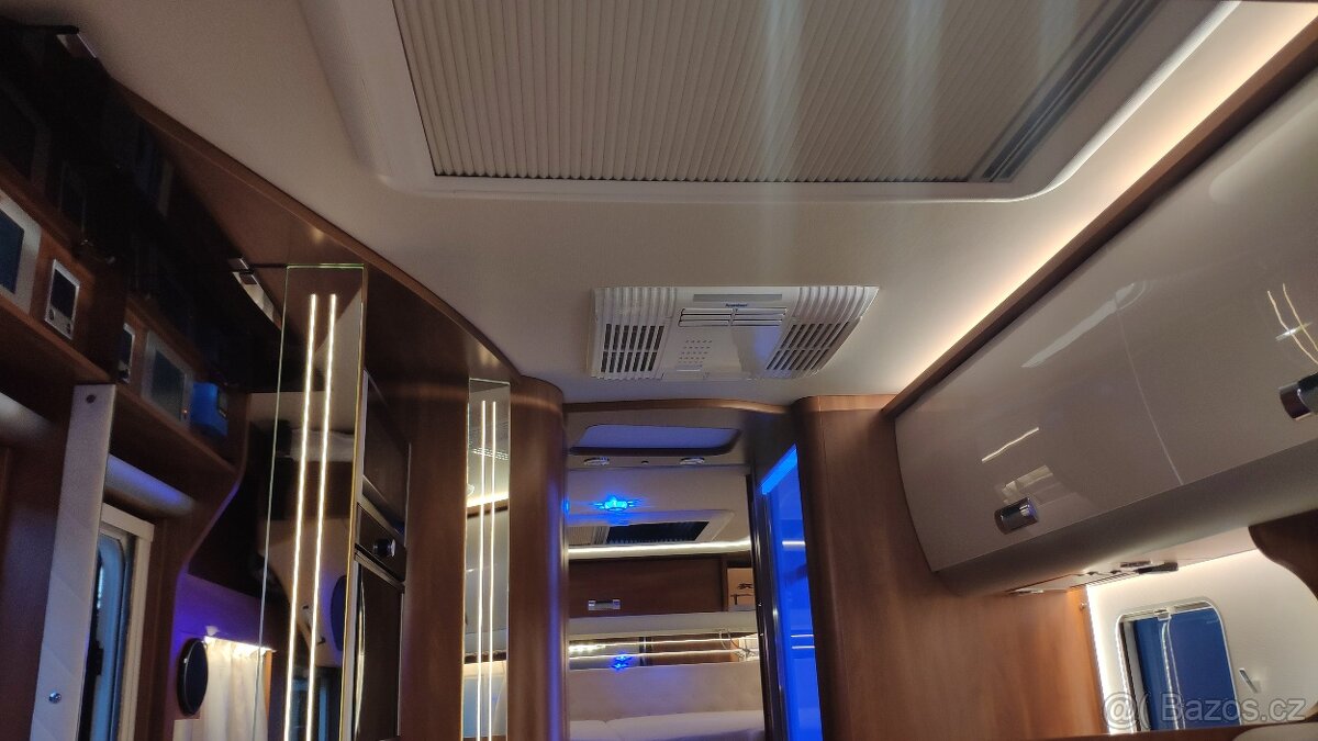 LAIKA KREOS 7009 2021 PRVNÍ MAJITEL - 11