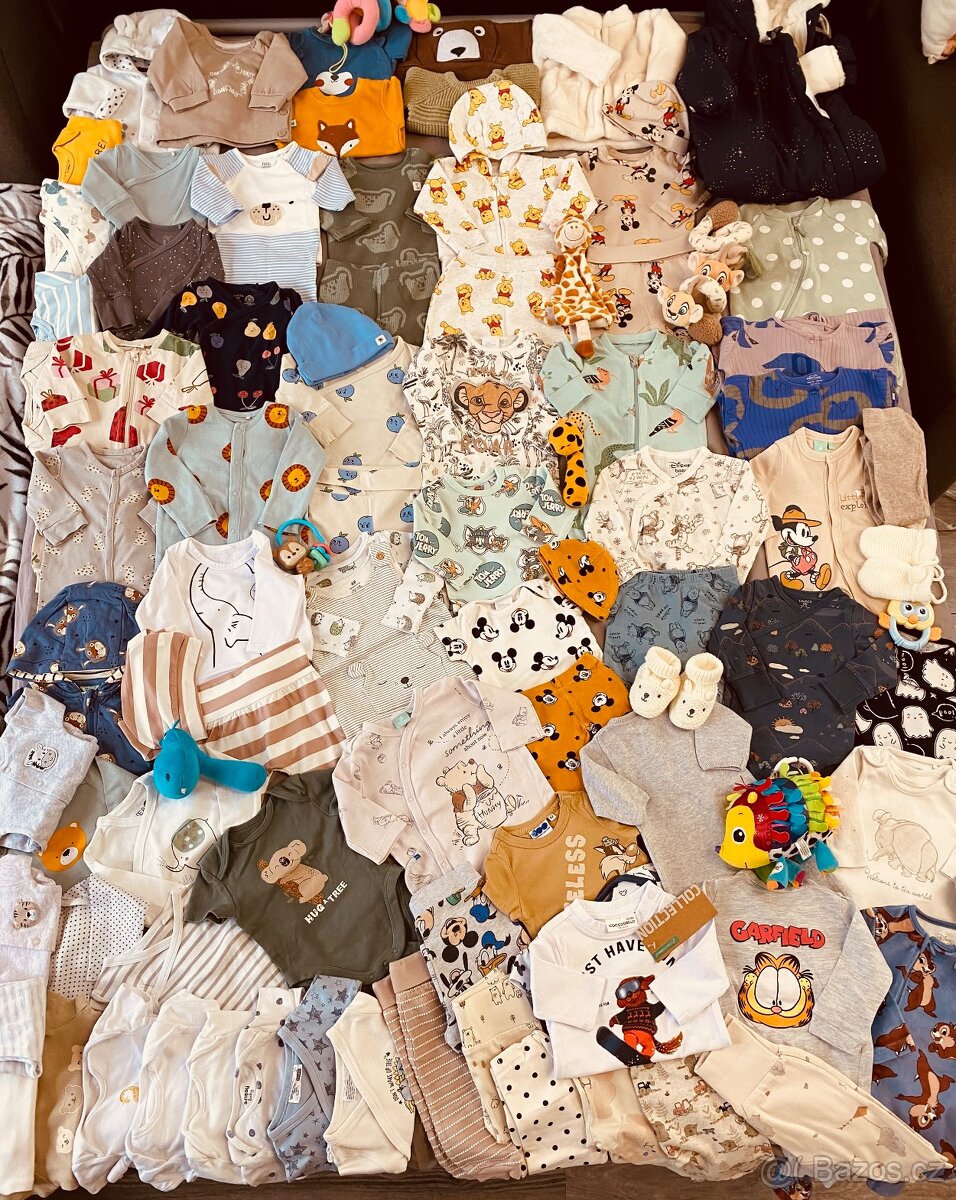 Balík oblečení na miminko 0-6 měsíců - 11