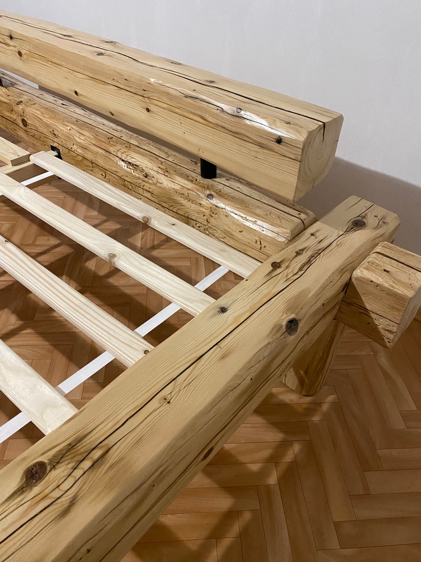 Rustikální postel Dažbog - 11