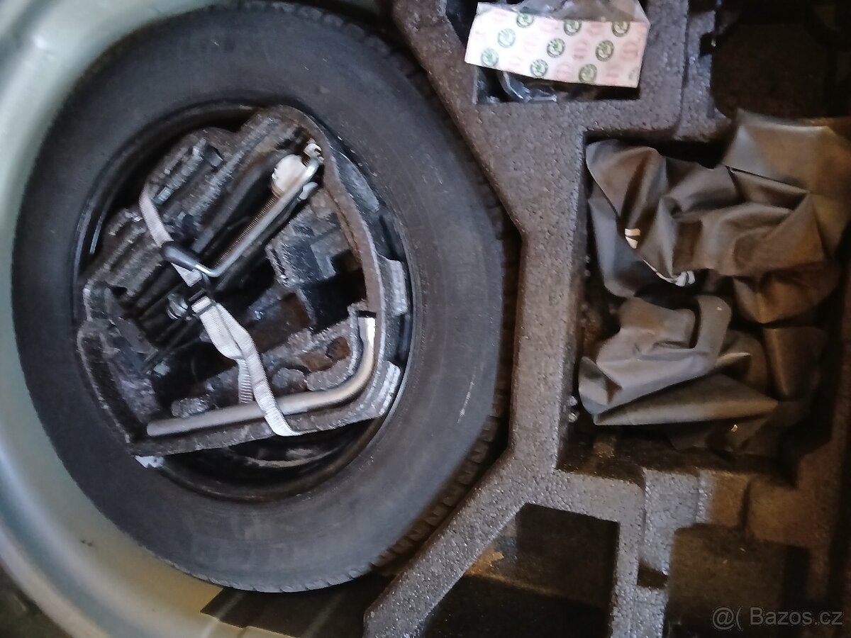 Octavia combi 1.6 i ,75kw STK 01/28 - 11