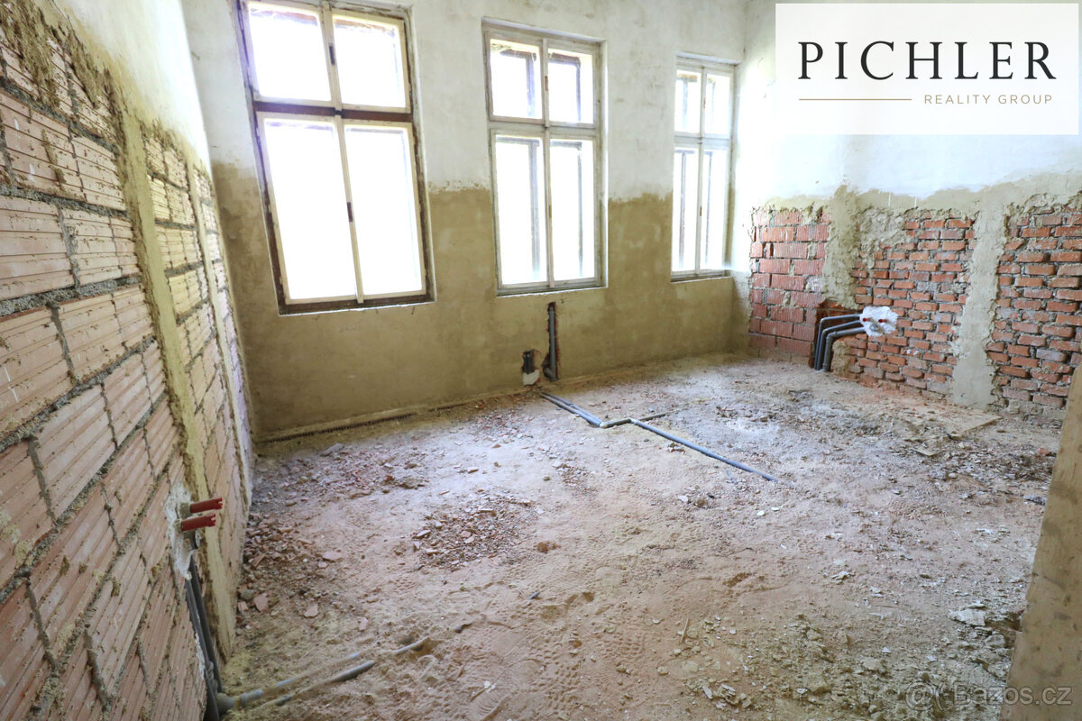 Prodej komerčního objektu Klokočov - 11