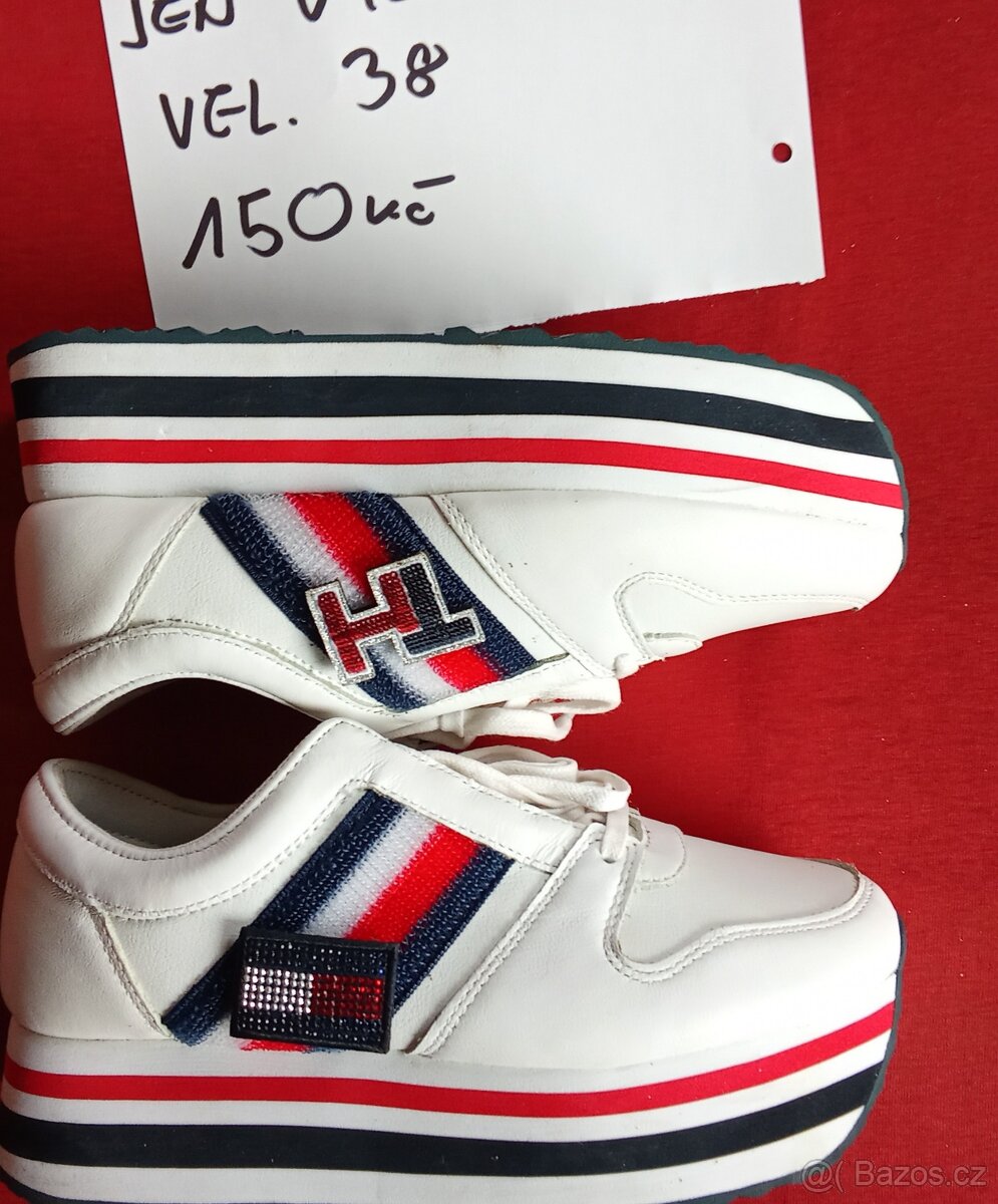 DRESY, RUKAVICE - 11