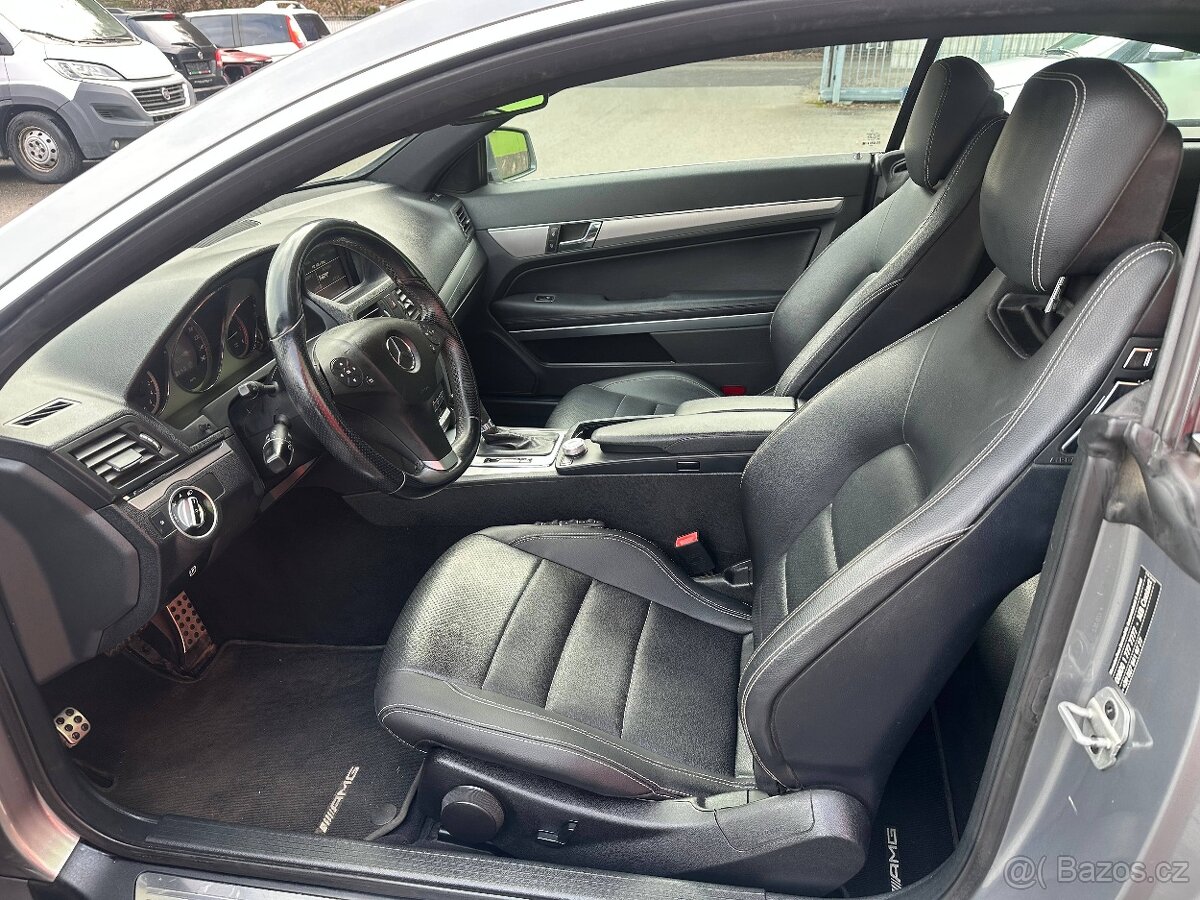 Mercedes-Benz E Coupe E 250 CDI Blue Efficiency Elegance - 11