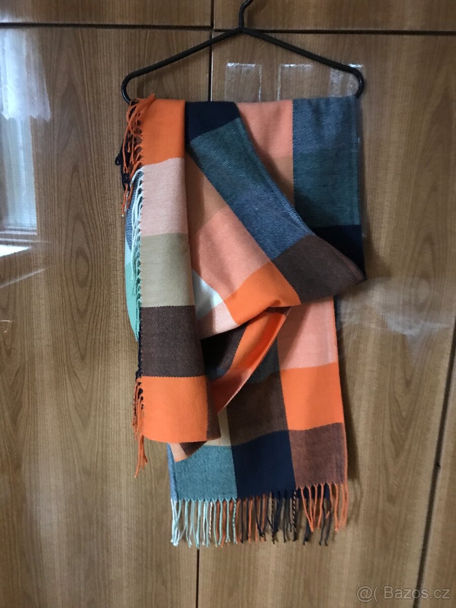 Ds.a ps. tricka a svetry, kosile, plavky ,tepla sala,rifle - 11