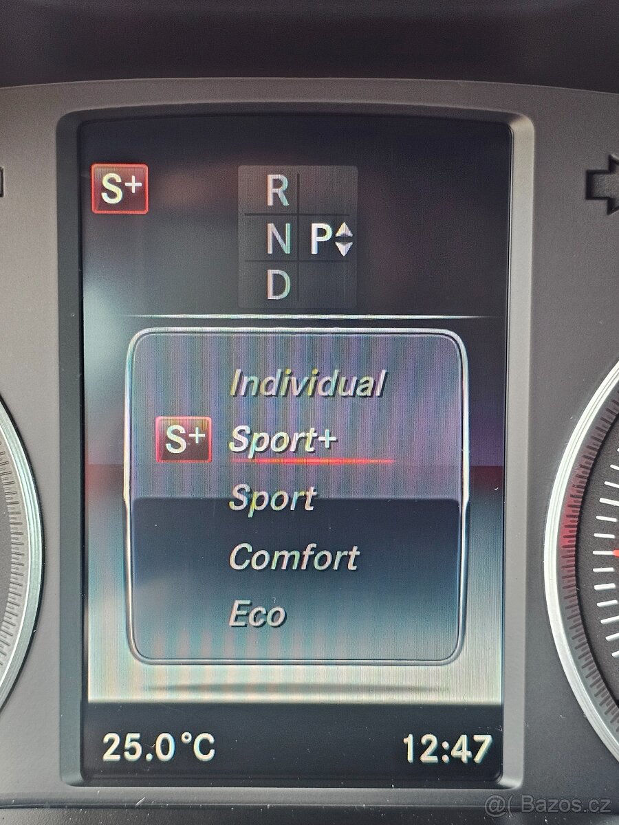 MERCEDES-BENZ C220D 125kW 2016 7G-TRONIC,VÝHŘEVY,TAŽNÉ - 11