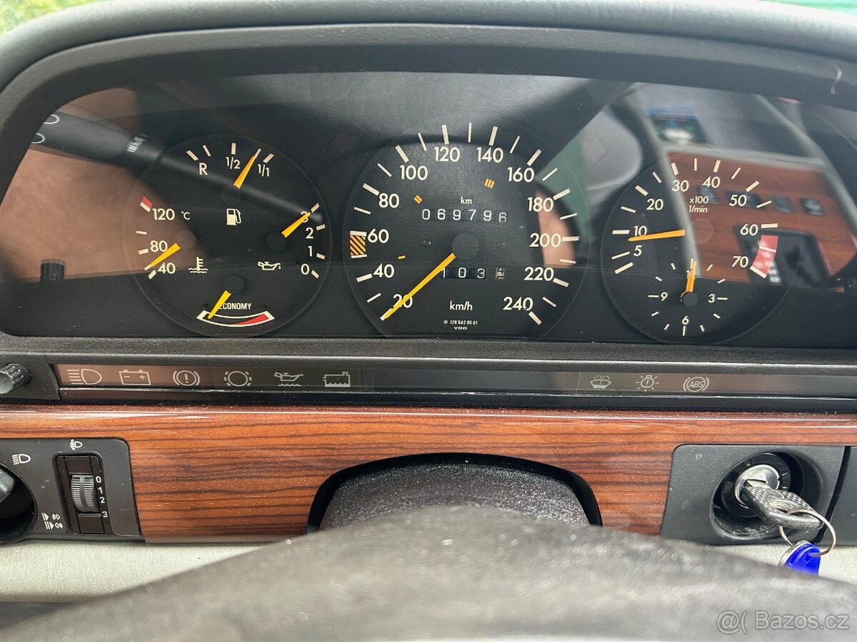 Mercedes-Benz S300 číňan - 11