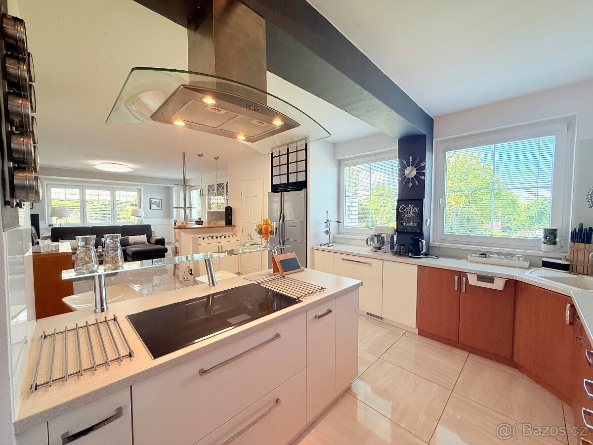 Prodej rodinný dům, 320 m² - Horní Bludovice - Prostřední - 11