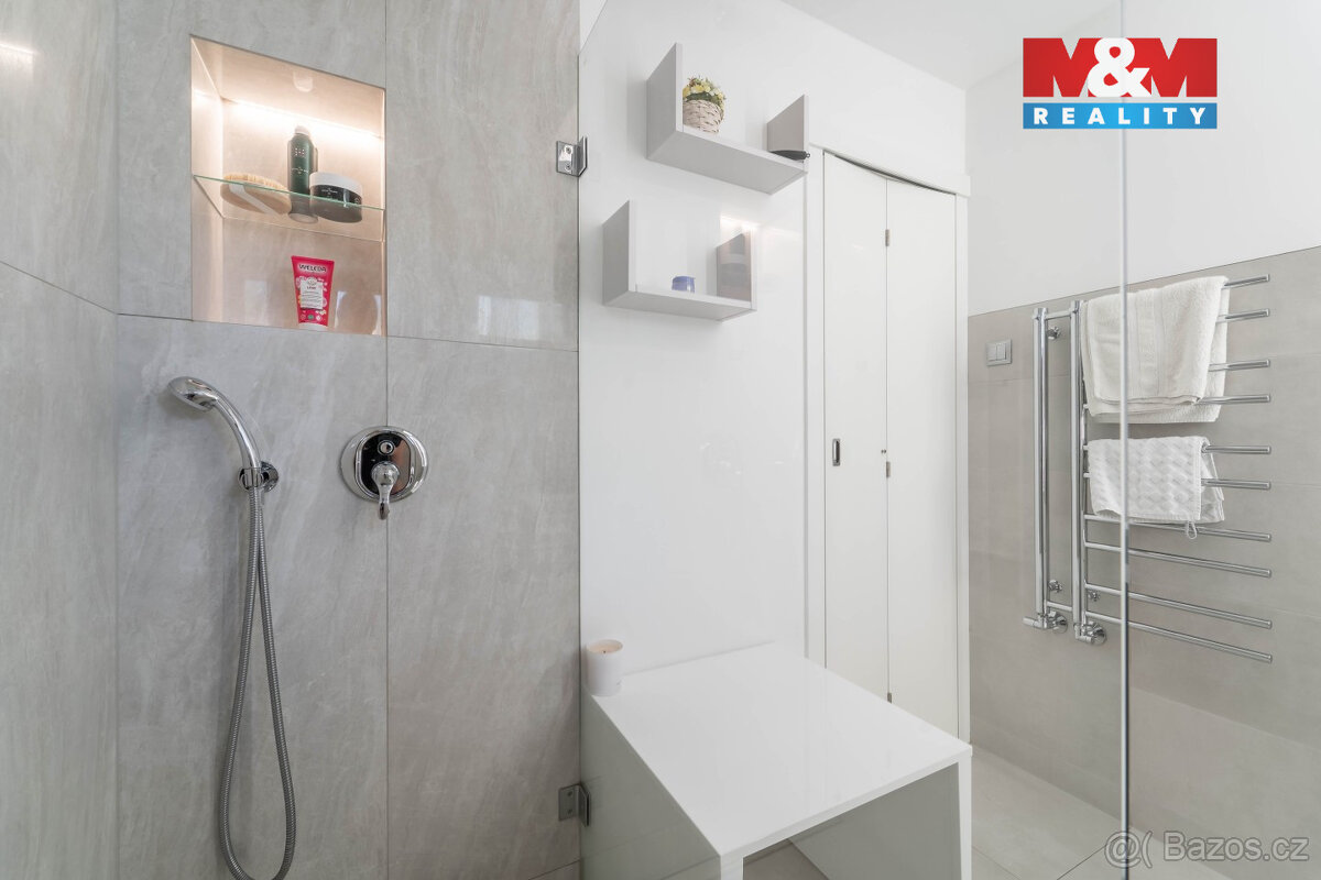 Prodej bytu 3+1, 100 m², Hostivice, ul. Na Pískách - 11