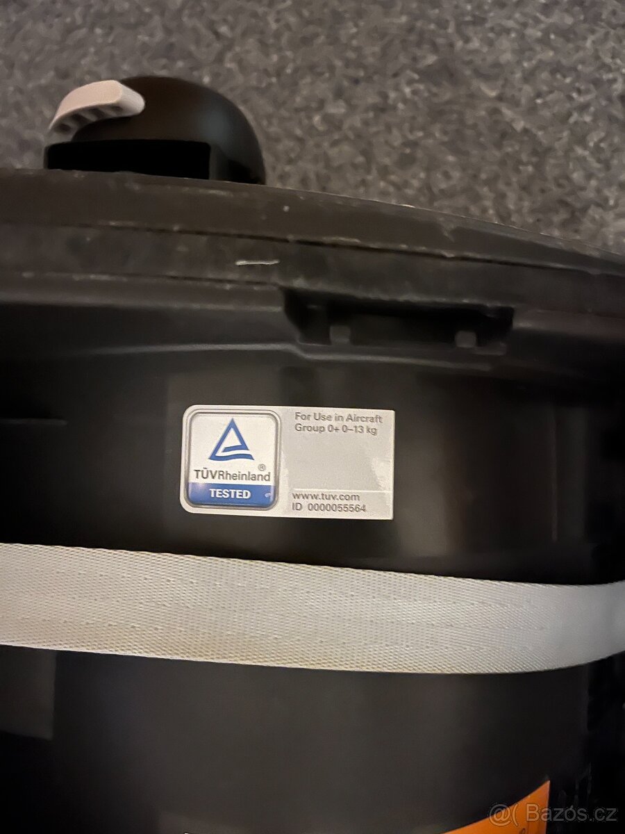 Cybex Aton M Deep Black - 11