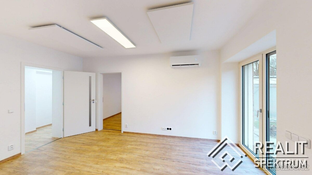 Pronájem zrekonstruovaného bytu 3 km od centra Letohradu - 11