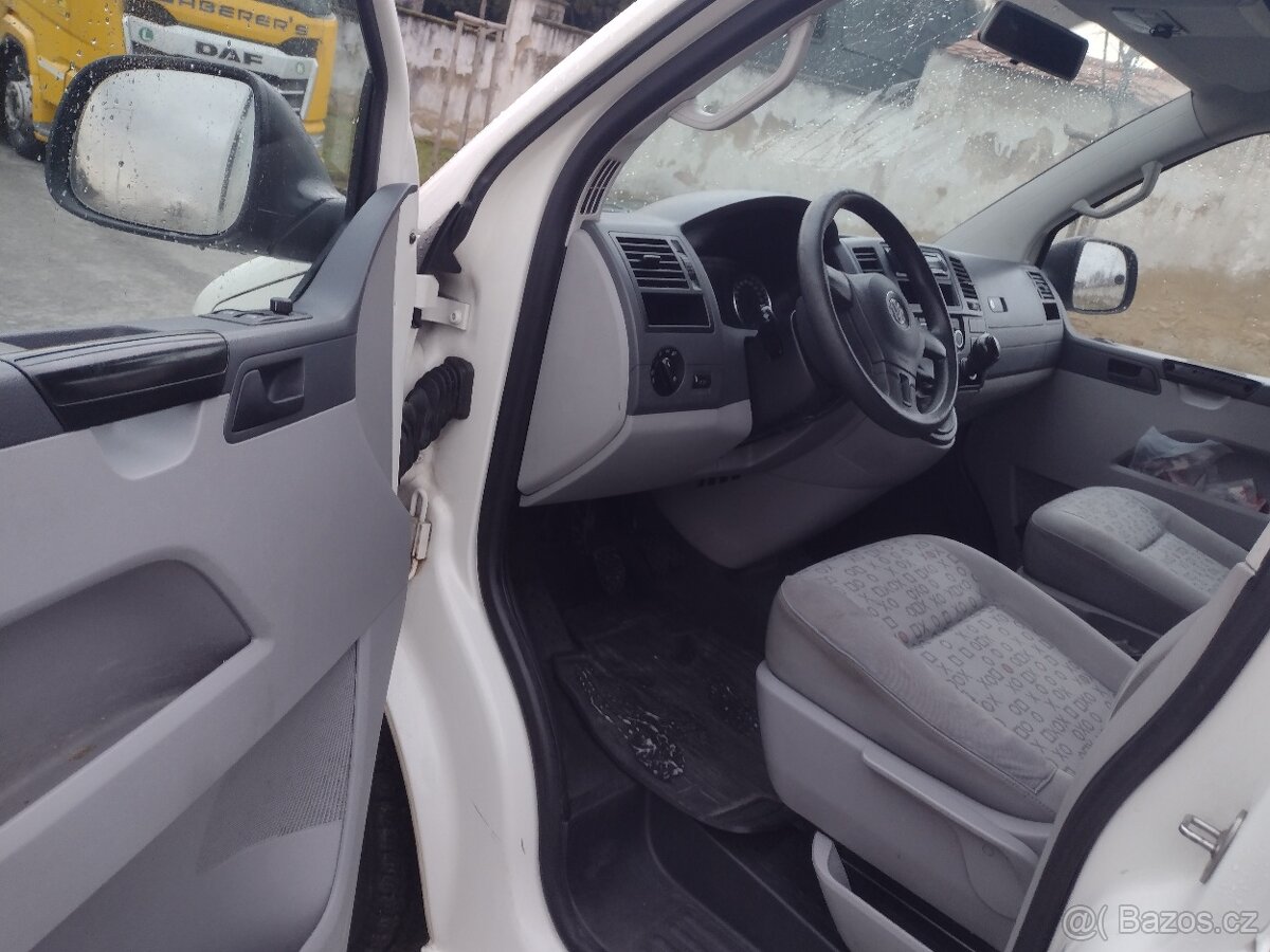 Volkswagen Transporter T5,1 2.0TDI - 11