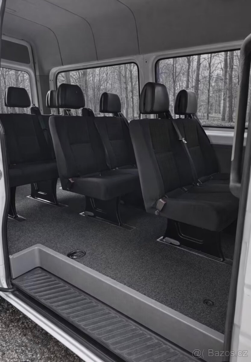 Mercedes-Benz Sprinter - 11