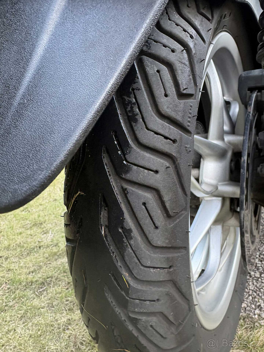 Piaggio Medley 125, CZ - 11