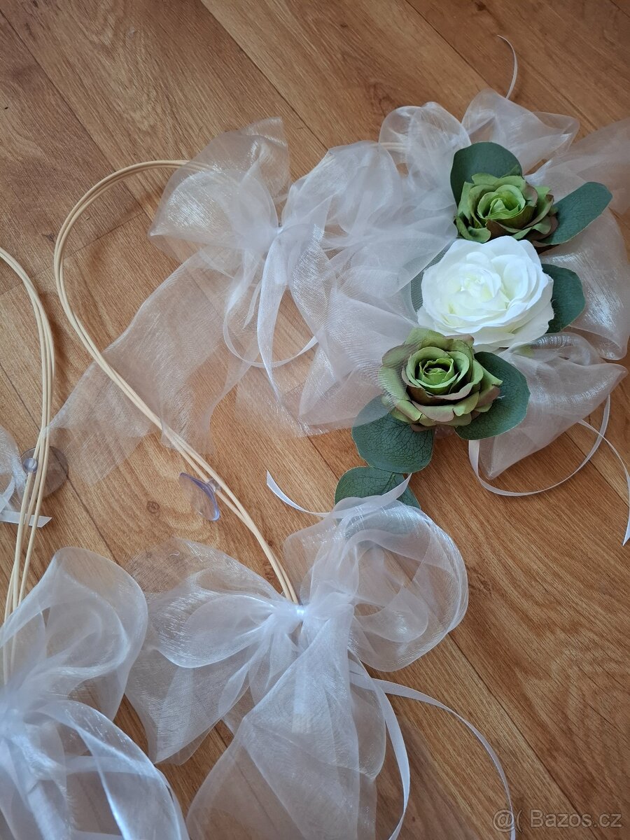 Svatební dekorace na auto - zelena - 11