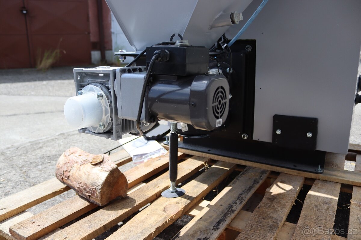 Kotel Termo Tech Integra 22 (DŘ.PELETY, DŘEVO, BRIKETY,UHLÍ) - 11