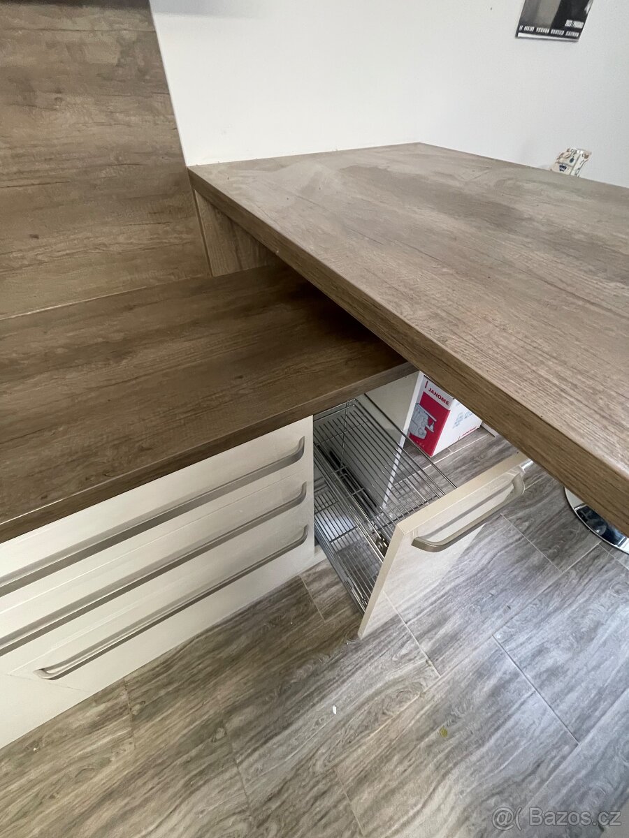 Prodam kuchyn se spotrebici - 11