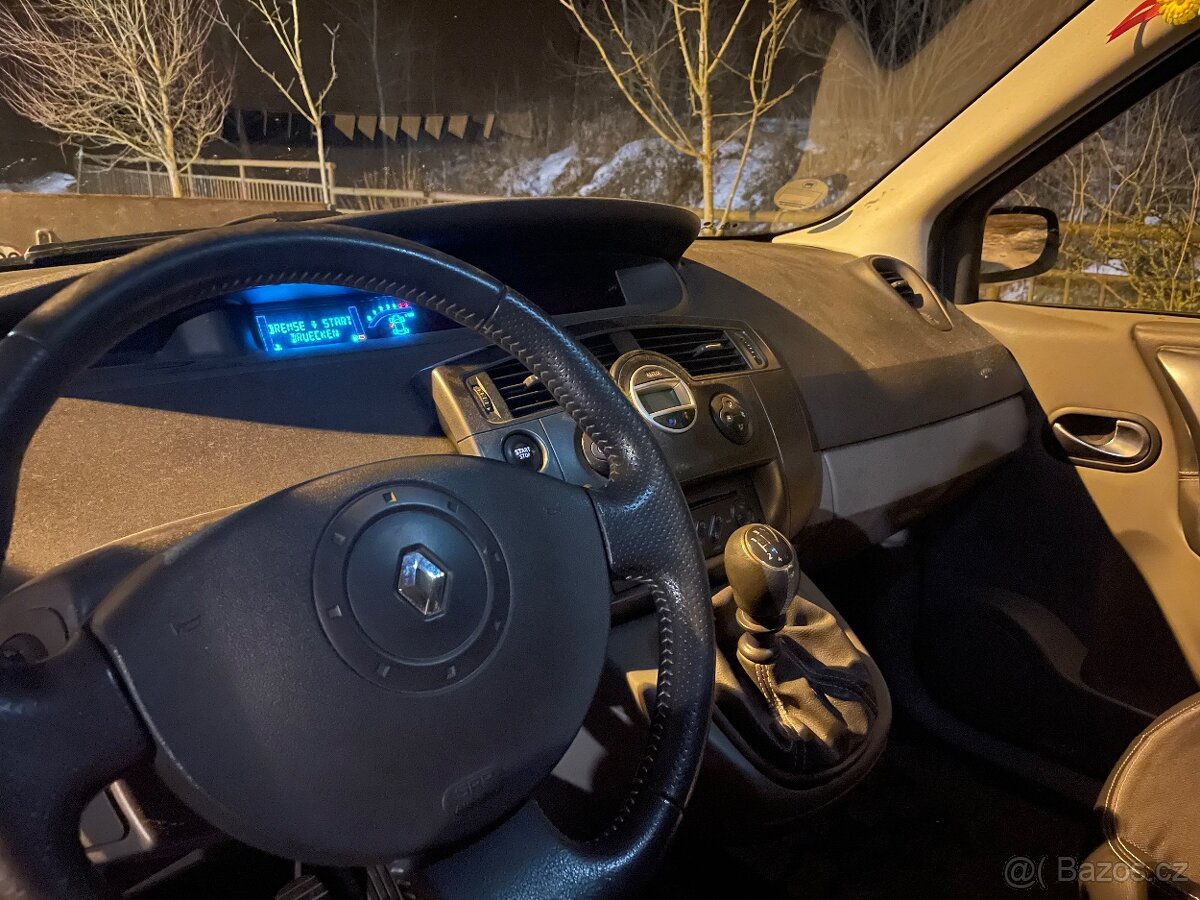 Renault Scenic II - 11