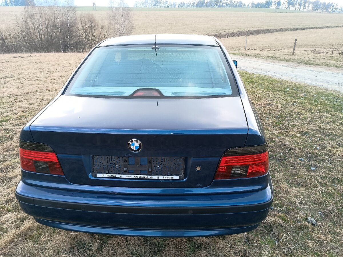 BMW E39 v8 535i - 11