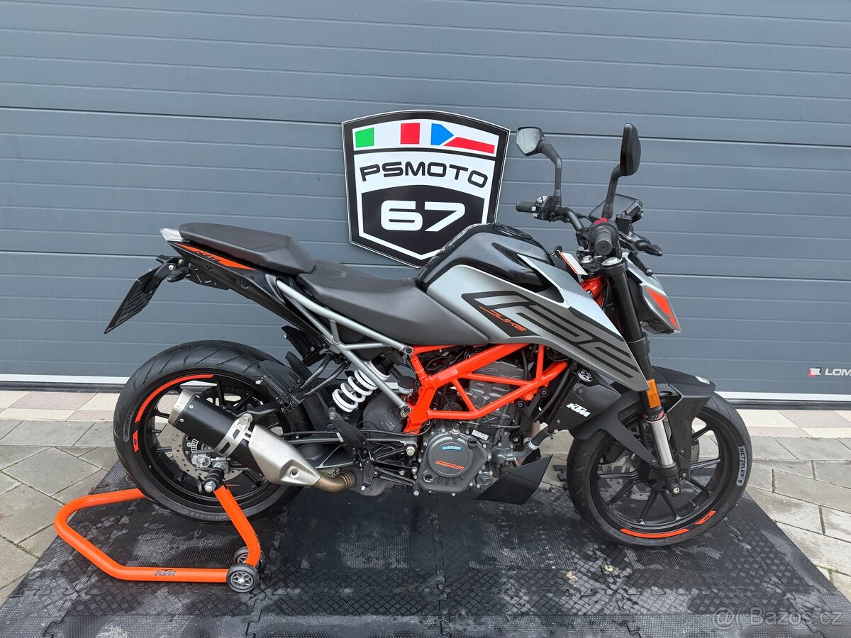 KTM Duke 125 rok 2022 - 11