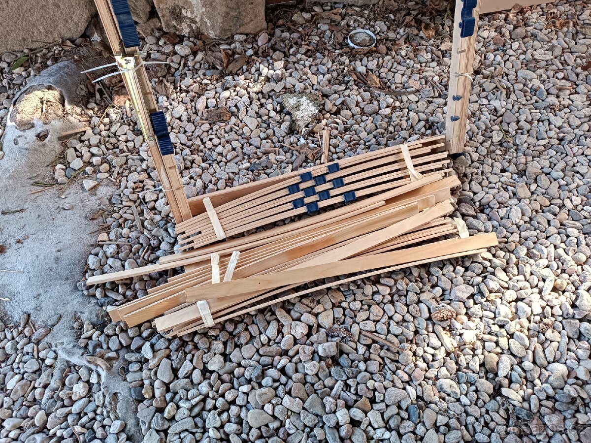 Elektrické postelové rošty - 11