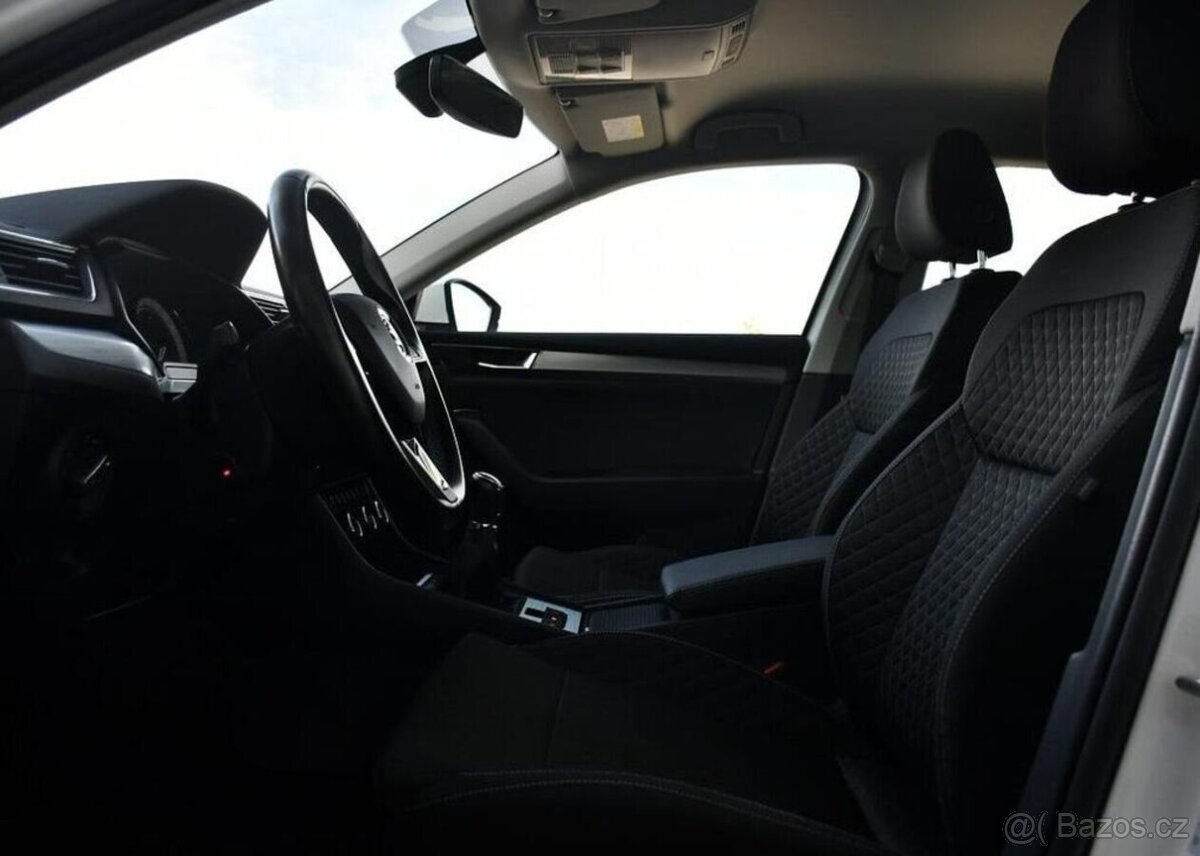 Škoda Superb 2,0TDi TAŽNÉ PRAV. SERVIS ČR - 11