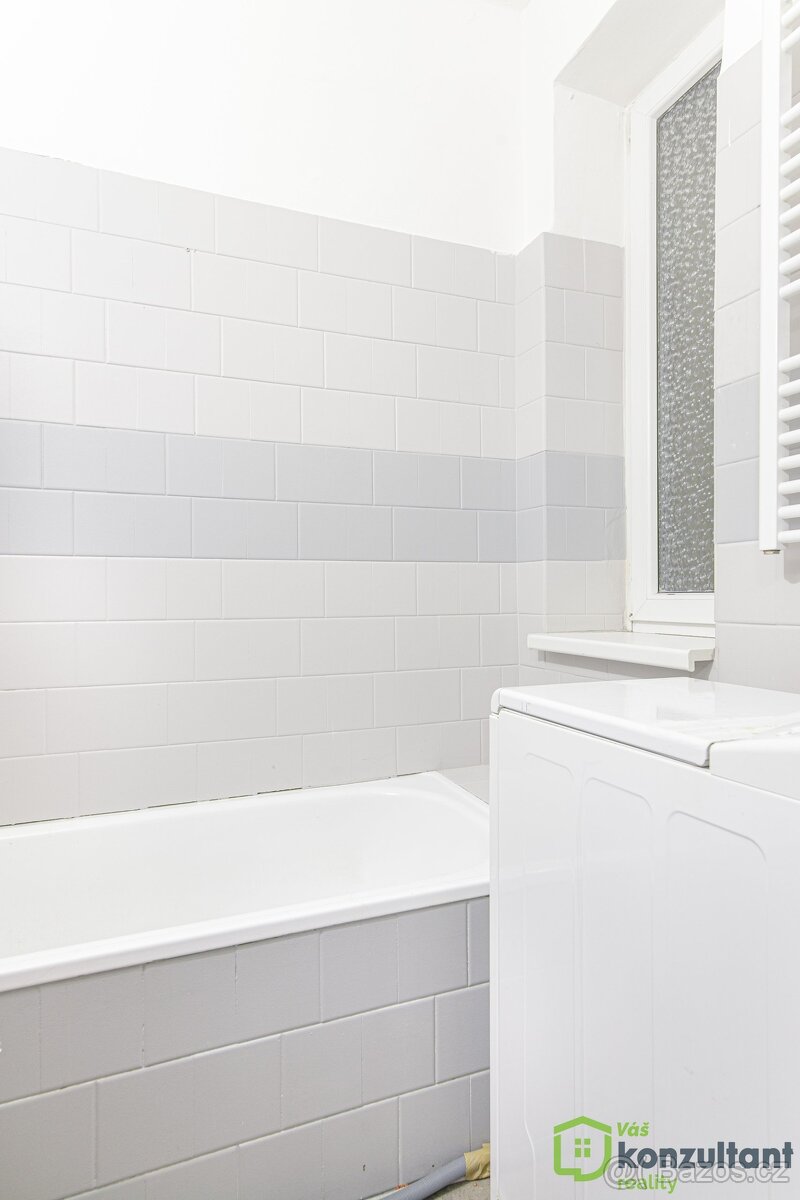 Družstevní byt 1+1, 38,19 m2, Ostrava Zábřeh , ul. Palkovské - 11