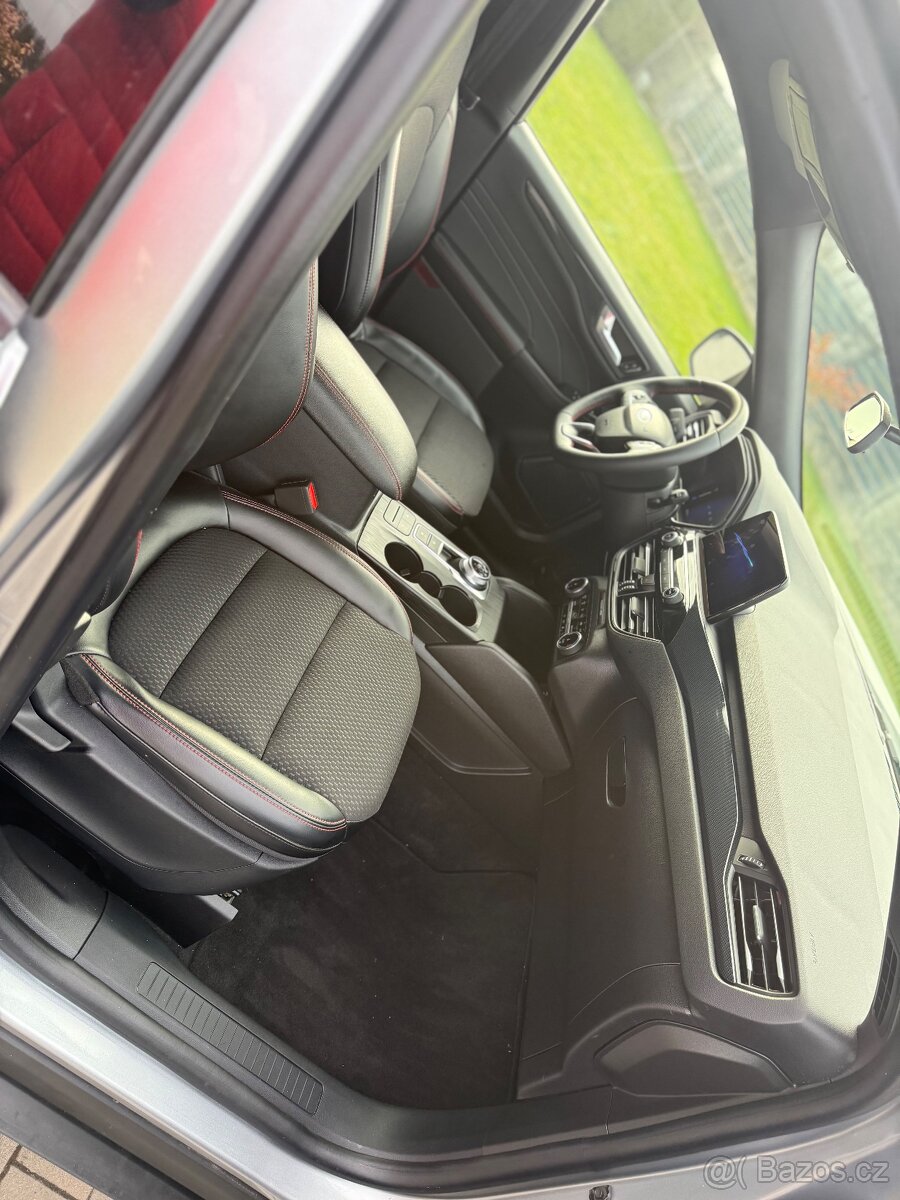 FORD KUGA ST-LINE 1.5 ecoboost 2024 - 11