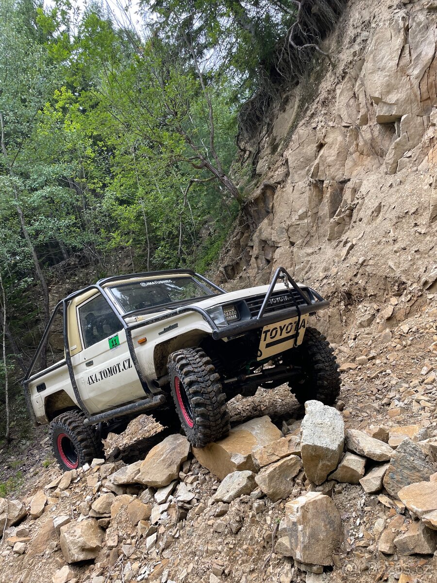 Toyota kzj 73 offroad - 11