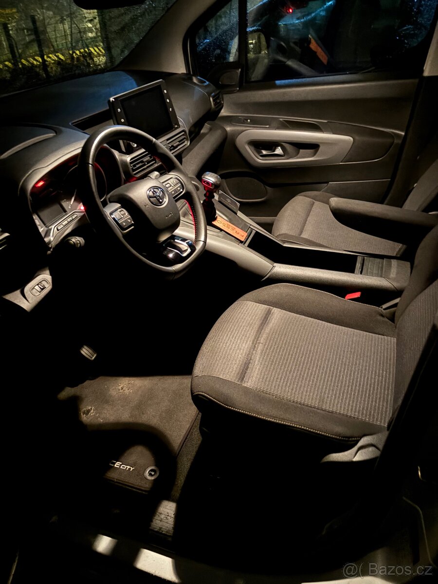 Čištění INTERIÉRU a EXTERIÉRU přímo u Vás doma - 11