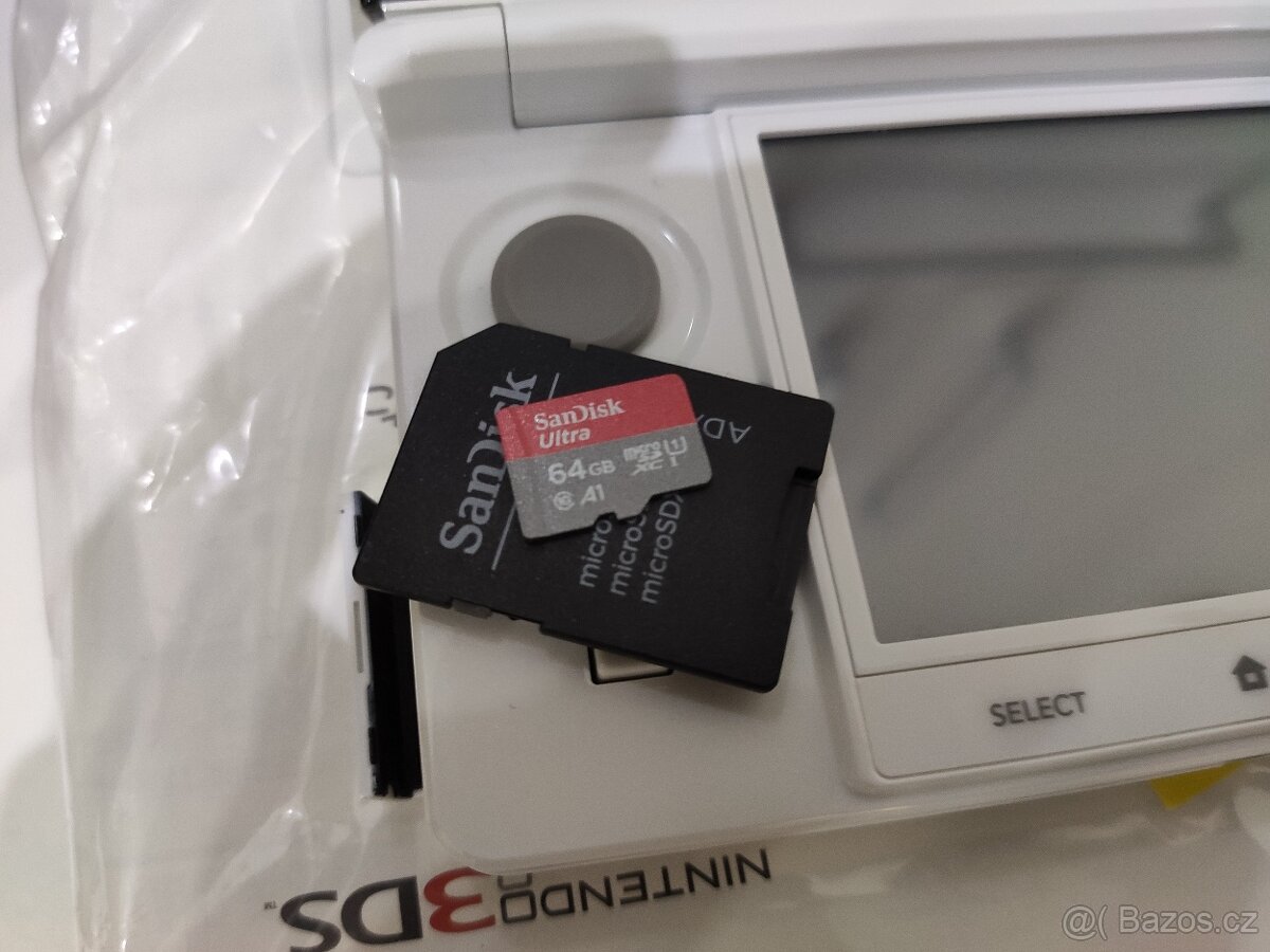 Nintendo 3DS Ice White + homebrew hack a 64GB karta - 11