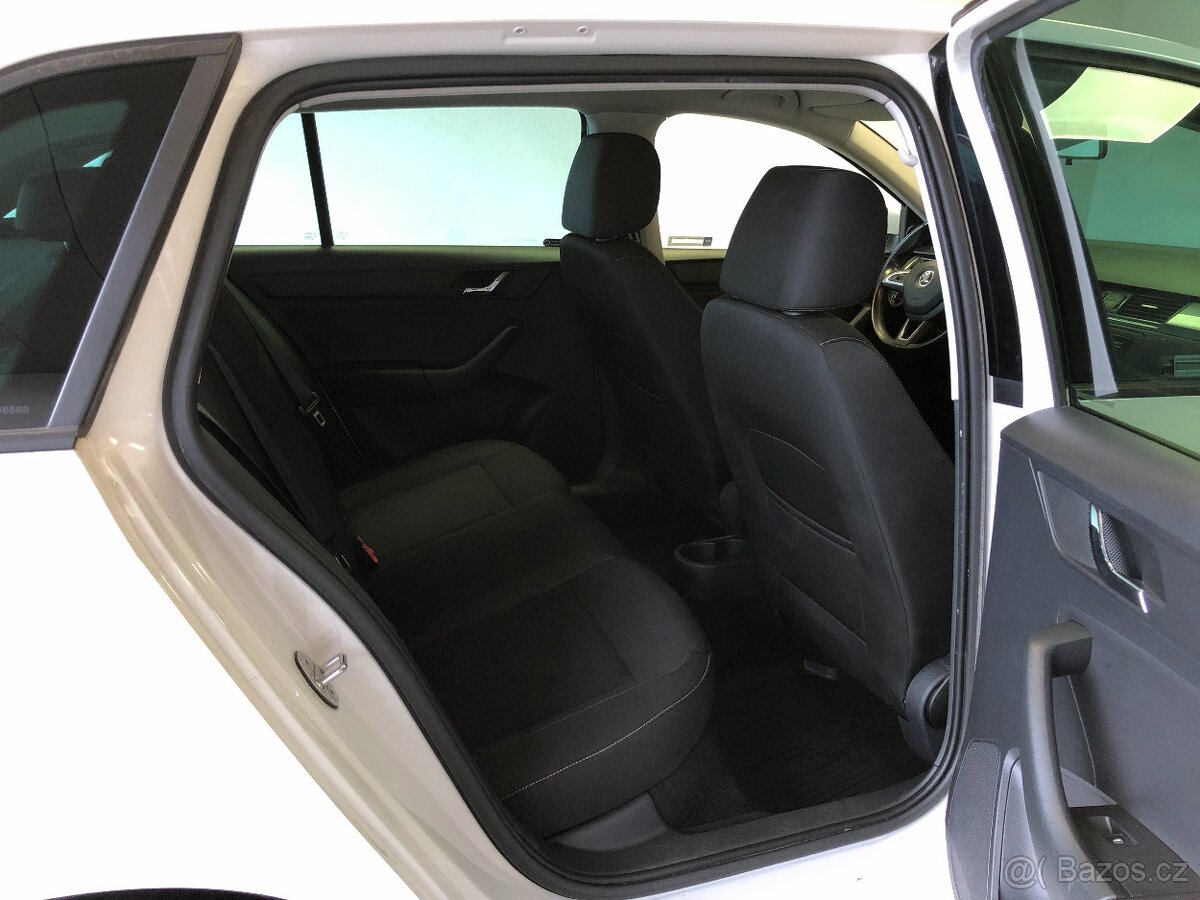 ŠKODA RAPID 1.2 TSI - 11