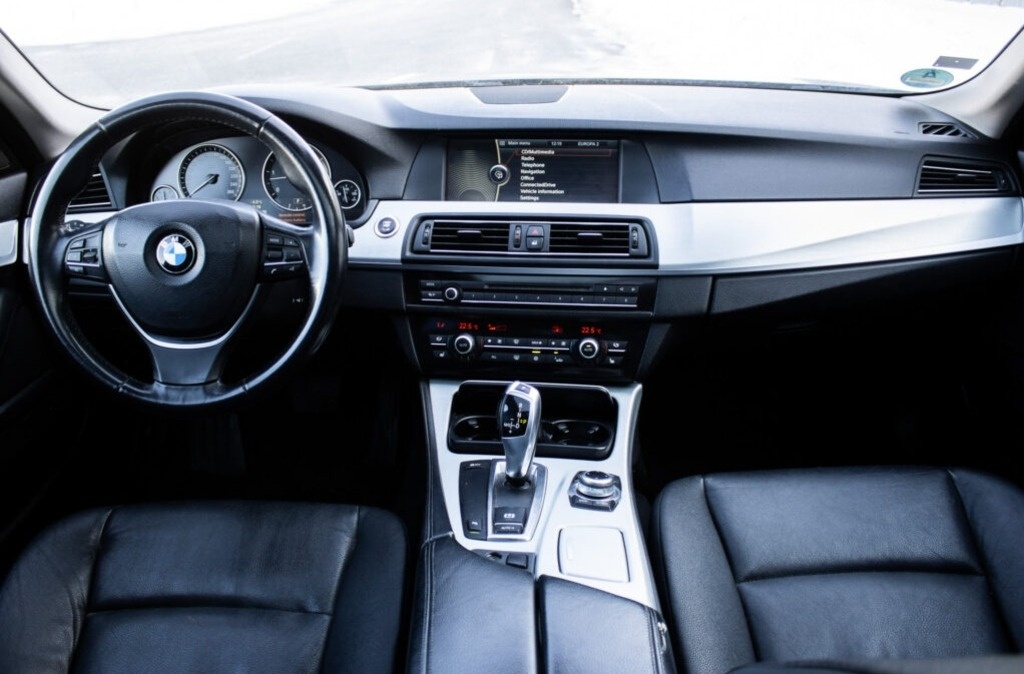 BMW 535d, 220kW (2012) - 11
