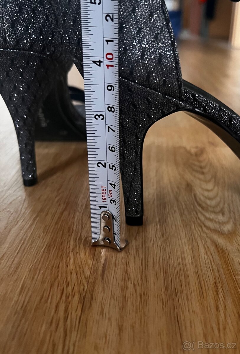 Dámské plesové stříbrné boty Tamaris vel. 41 - 11