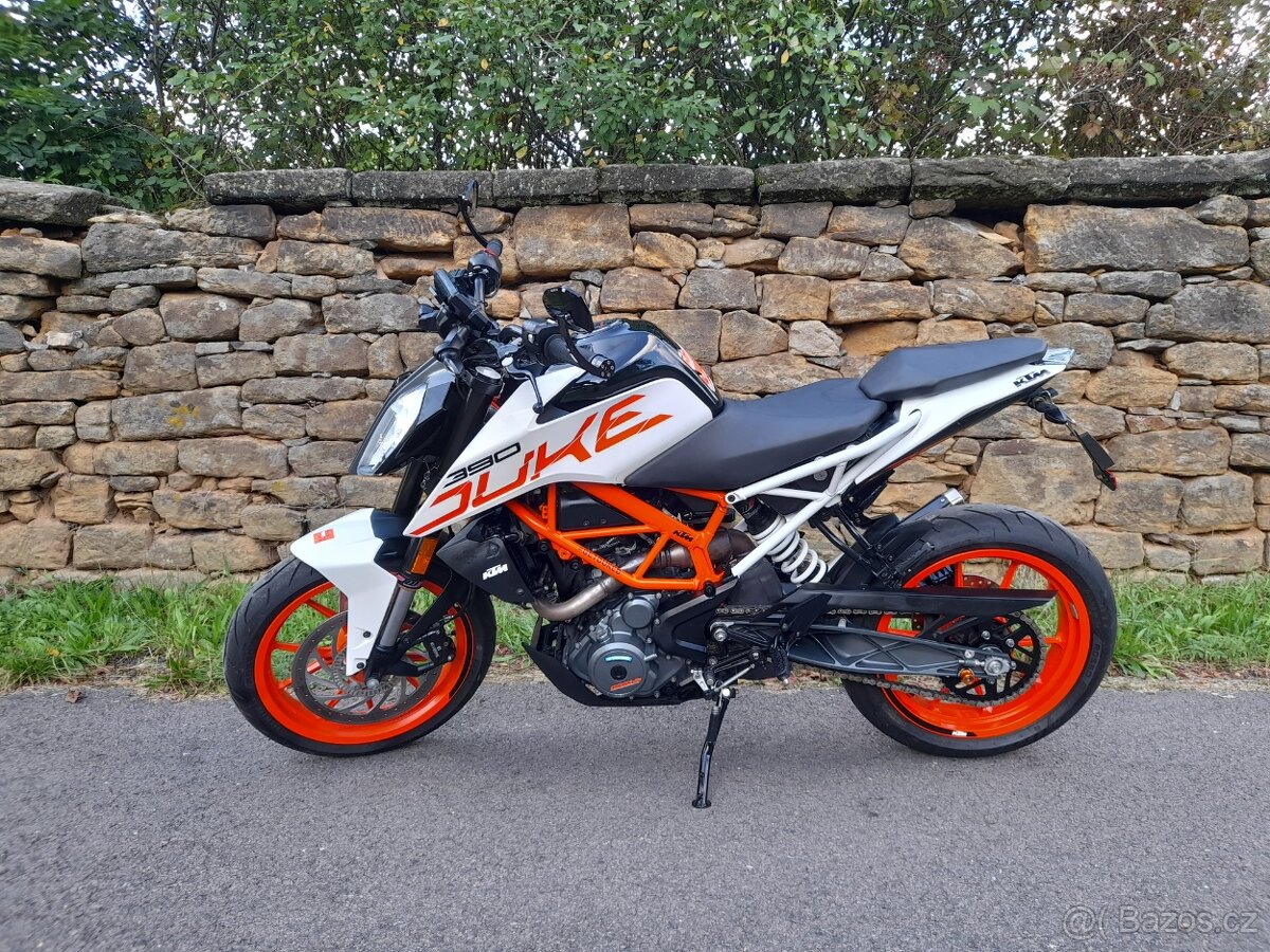KTM 390 Duke - 11