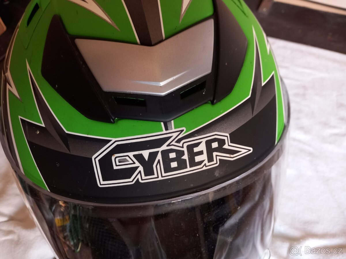 Prodám helmu, přilbu Cyber. - 11