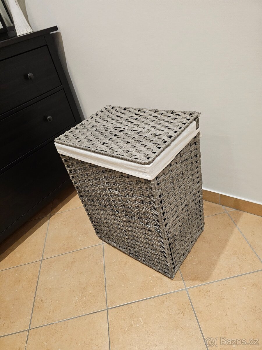 NOVÝ KOŠ NA PRÁDLO - 11