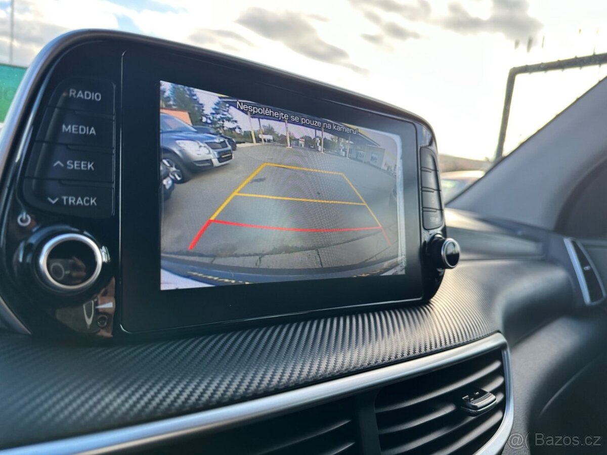 Hyundai Tucson 1.6CRDi KAMERA, NAVI, 100%KM - 11